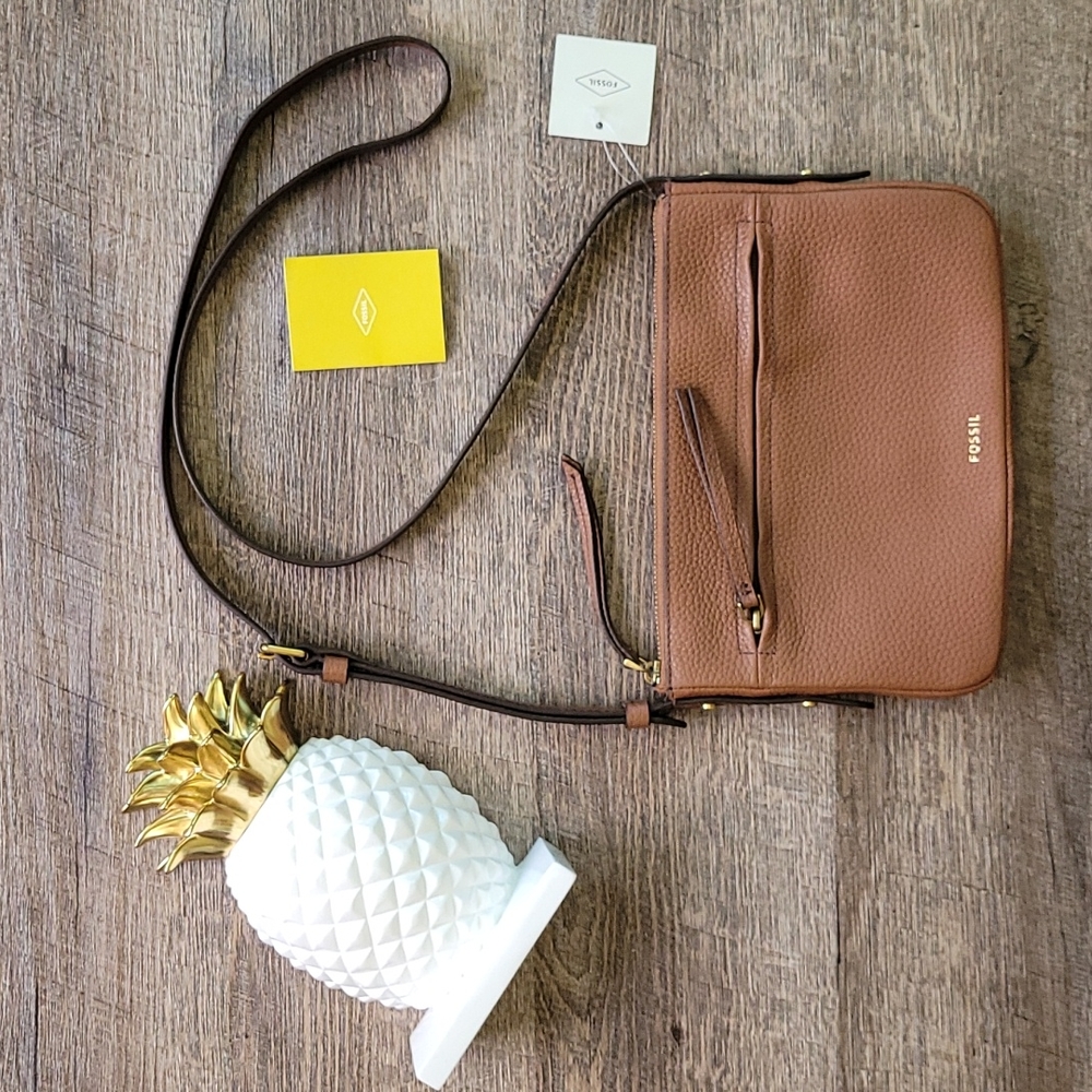 NWT! Fossil Gemma Crossbody Small